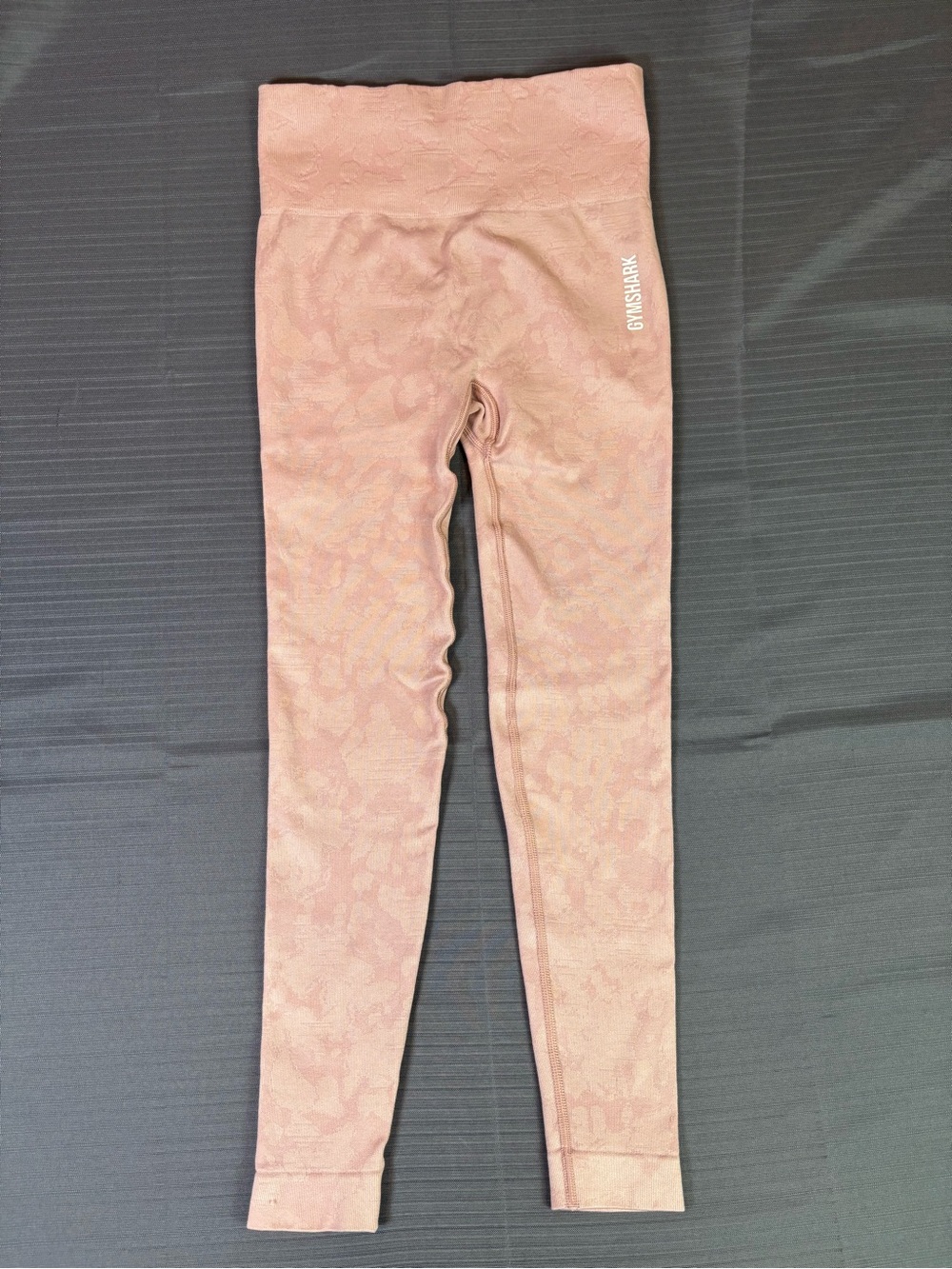 Gymshark Adapt Camo Seamless Leggings Pink Blush Scrunch Butt High Rise Small